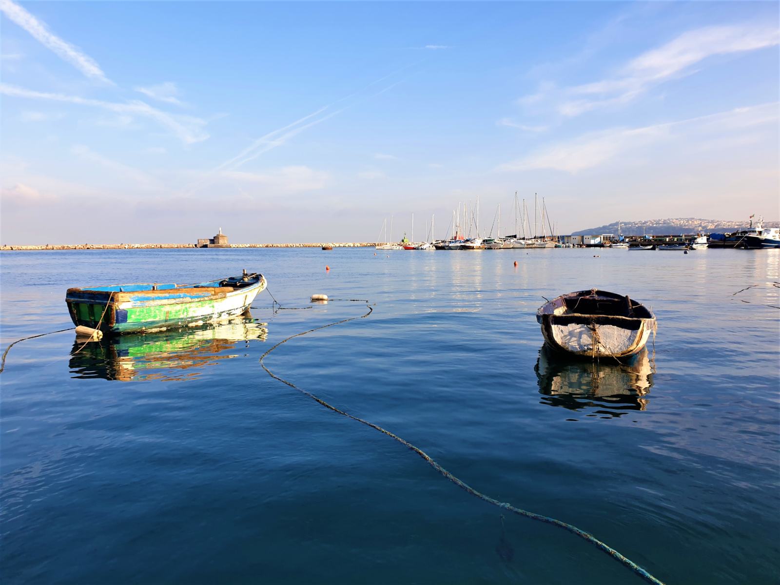 Barche dei pescatori a Procida