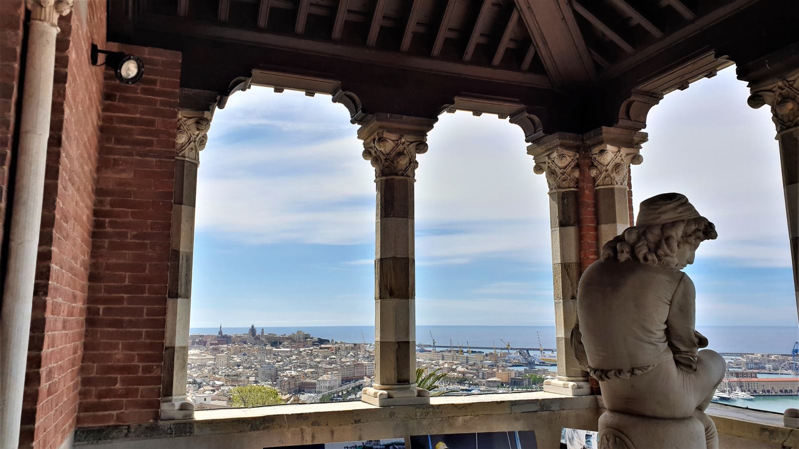 Vista sul Porto Antico dal Castello D'Albertis Genova