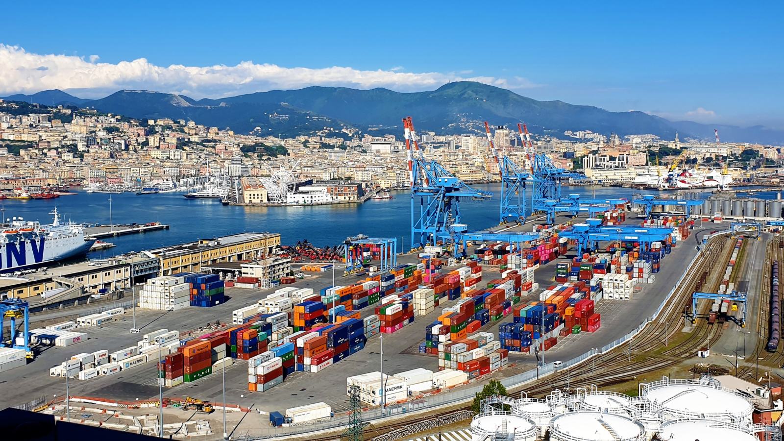 Bacino del Porto di Genova